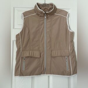 Paco Gil Tan Puffer Vest